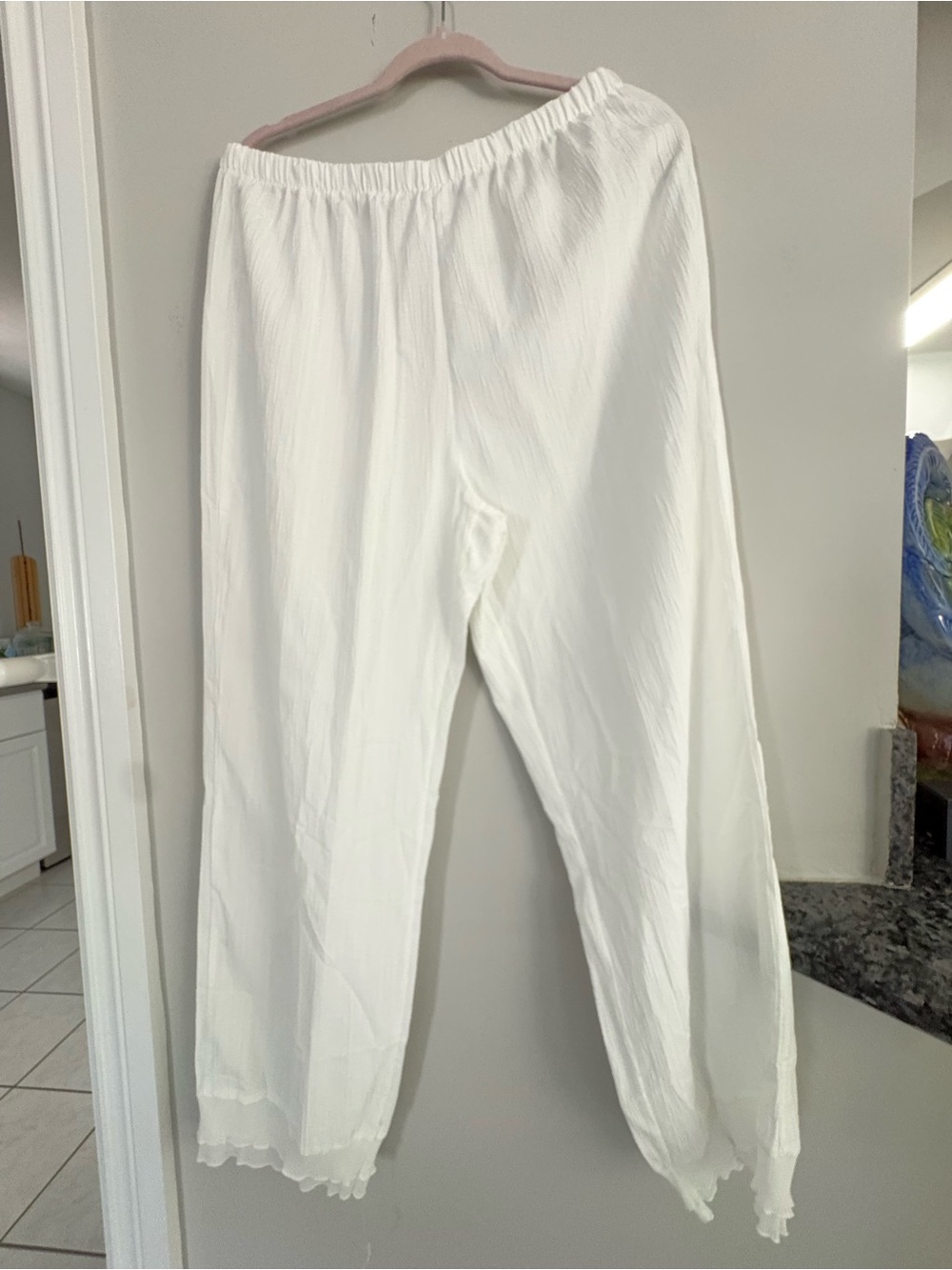 Women's Relaxed White Crinkle PJs - Short Sleeve with matching pants - Picture 5 of 5